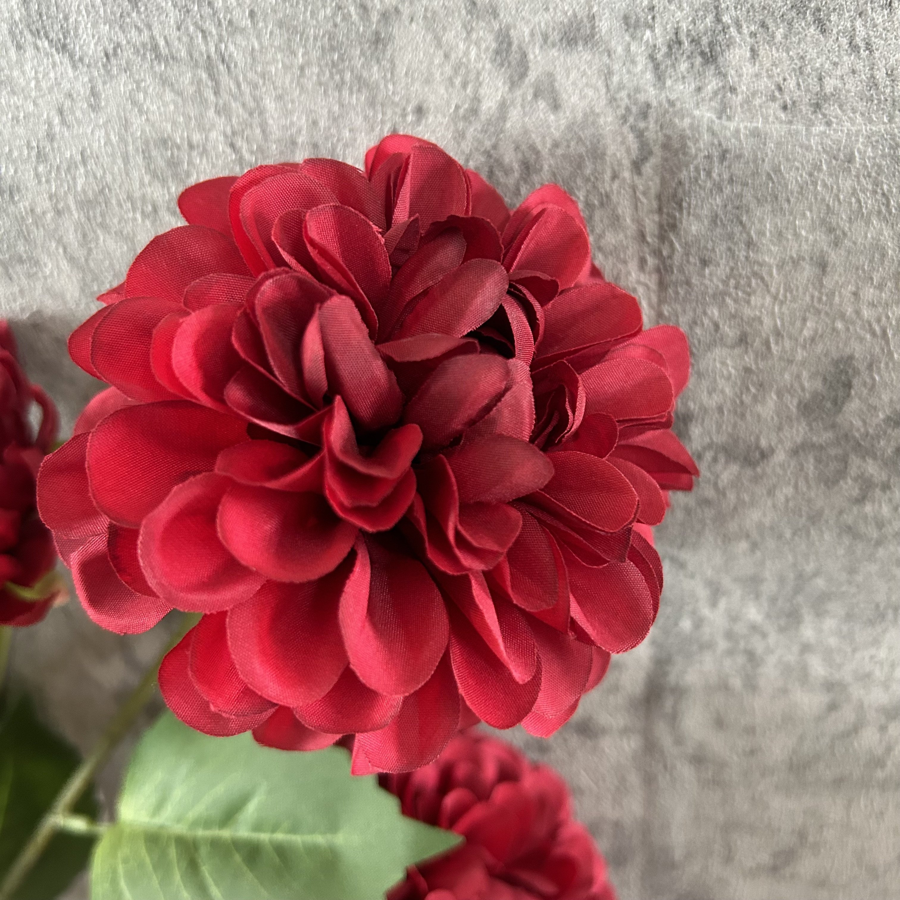 Factory Custom China Artificial Flower Wholesale Hidden Fragrance Room Decoration Wholesale Artificial Flowers