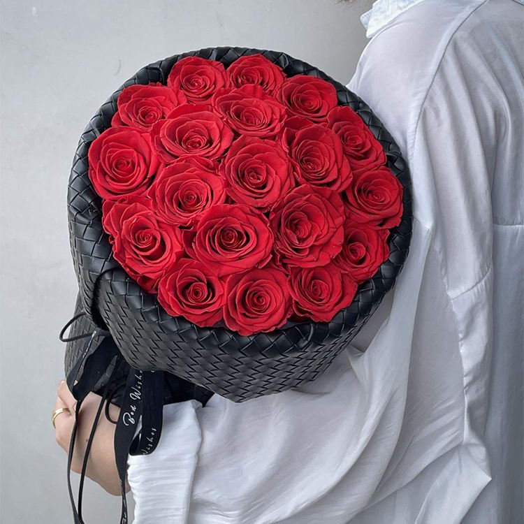 Manufacturer Wholesale Eternal Multi-color Plaid Leather Flowers Mother Day Gift Wedding Birthday Preserved Rose Bouquet