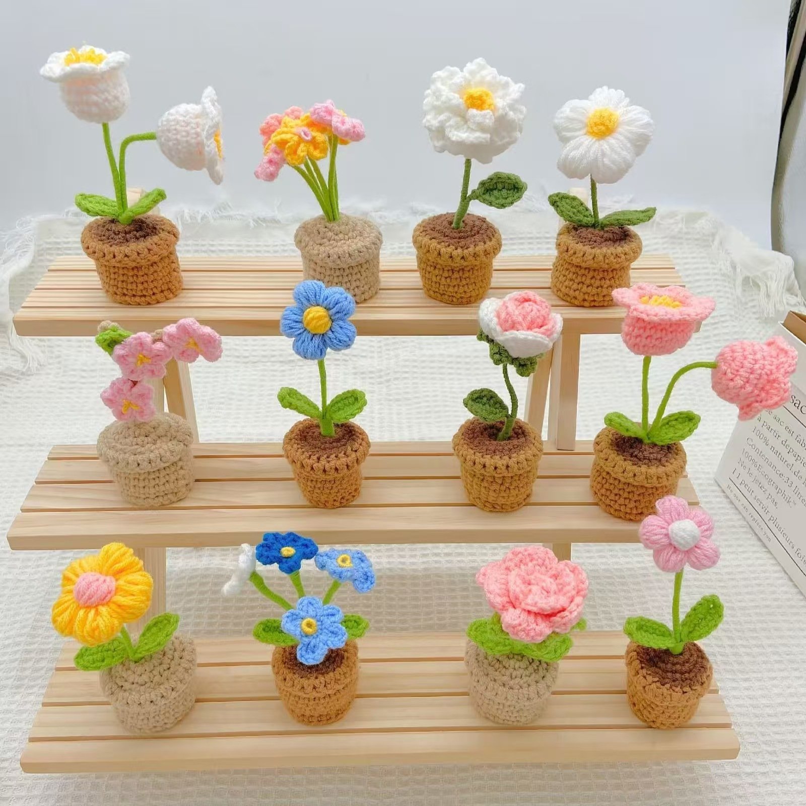 Handmade Small Knitted Flower Pot Gift Flower Crochet Flower Pot for Home Christmas Decoration