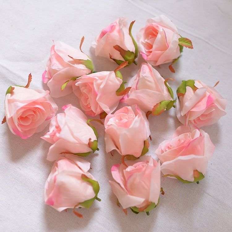 GIGA Factory Bulk White Artificial Silk Rose Flower Heads High Quality Preserved 7-8cm Beautiful Wall Party DIY Decorations