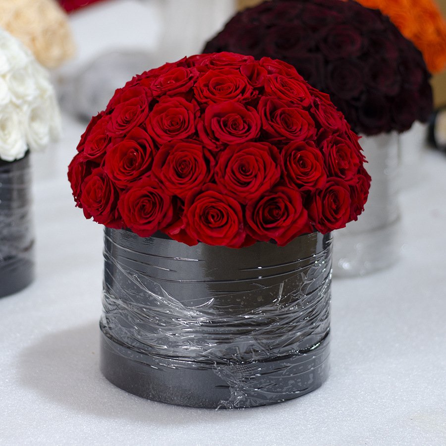 Ecuadorian Beautiful preserved red roses flowers for wedding flower arrangements