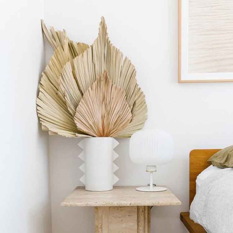 Wholesale Supply Palm Leaves Natural Dried Palm Leaves For Wedding Decor