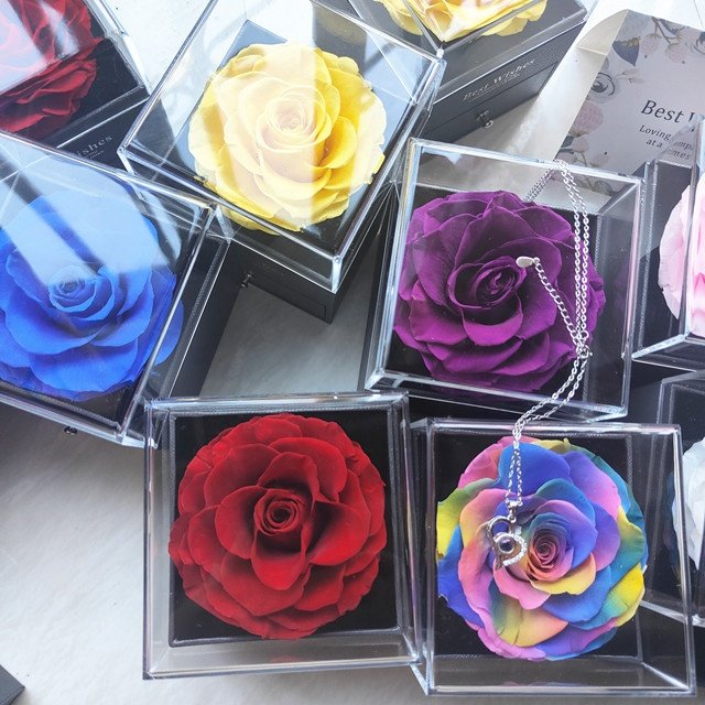 Factory direct sale Beautiful preserved rose in jewelry box eternal flower necklace for Valentine's days gift