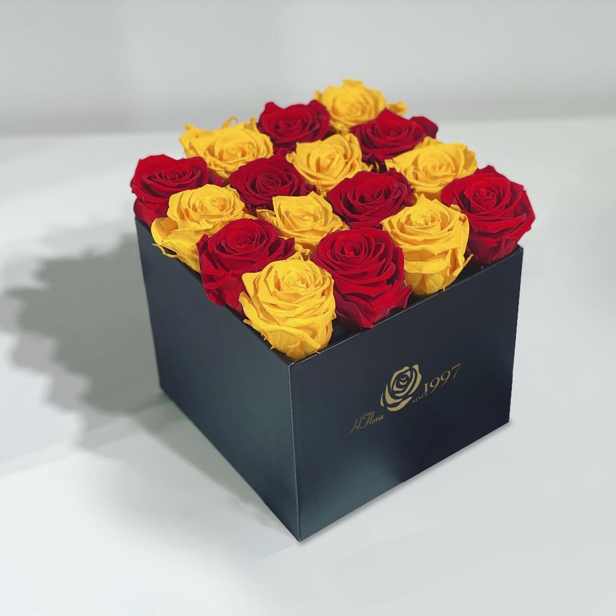 Hfloral Valentine Mother's Christmas Birthday Anniversary Gift Gold color Eternal Rose Red Square Preserved Roses Flowers in box