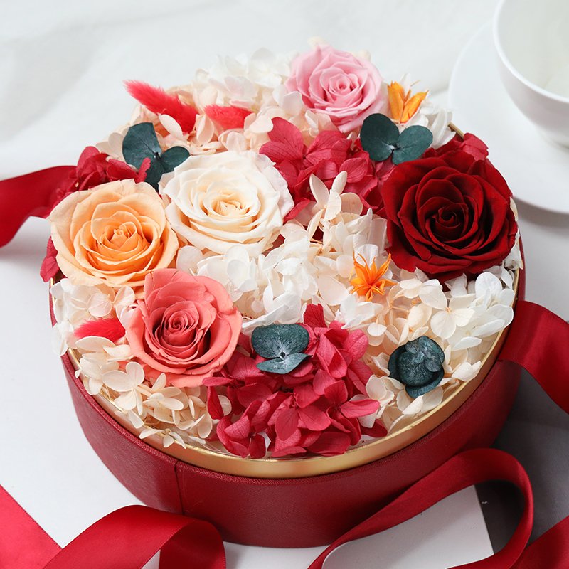 Valentines Mothers Day gift customized forever eternal roses luxury gifts in high-end leather gift box flower preserved roses