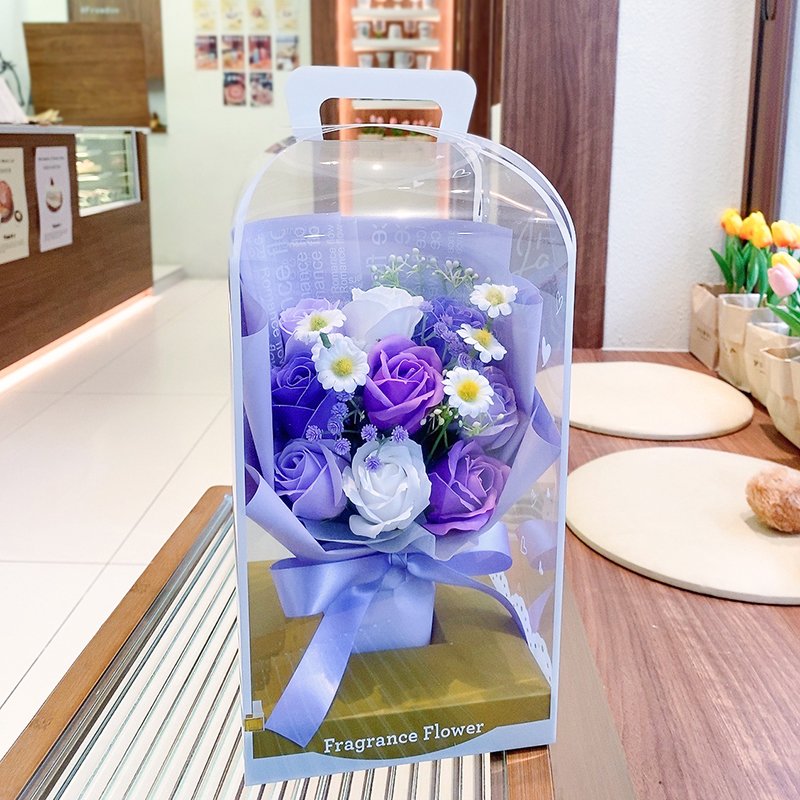 New Arrival ODM/OEM Artificial Soap Flower Rose Eternal Preserved Bouquets Gifts PET Box Mothers Day Birthday Valentine's Day