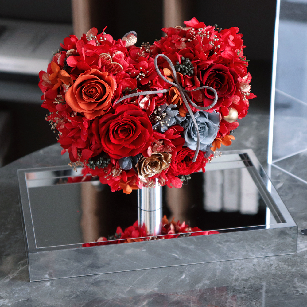 Wholesale Heart Hydrangea Preserved Roses Forever Roses Acrylic Box Eternal Flower Real Rose for Women