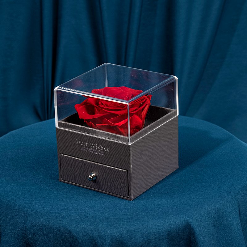 UO Luxury Valentine's Day Gift Set Red Rose Immortal Flower Jewelry Box With I Love You Necklace Preserved Flower