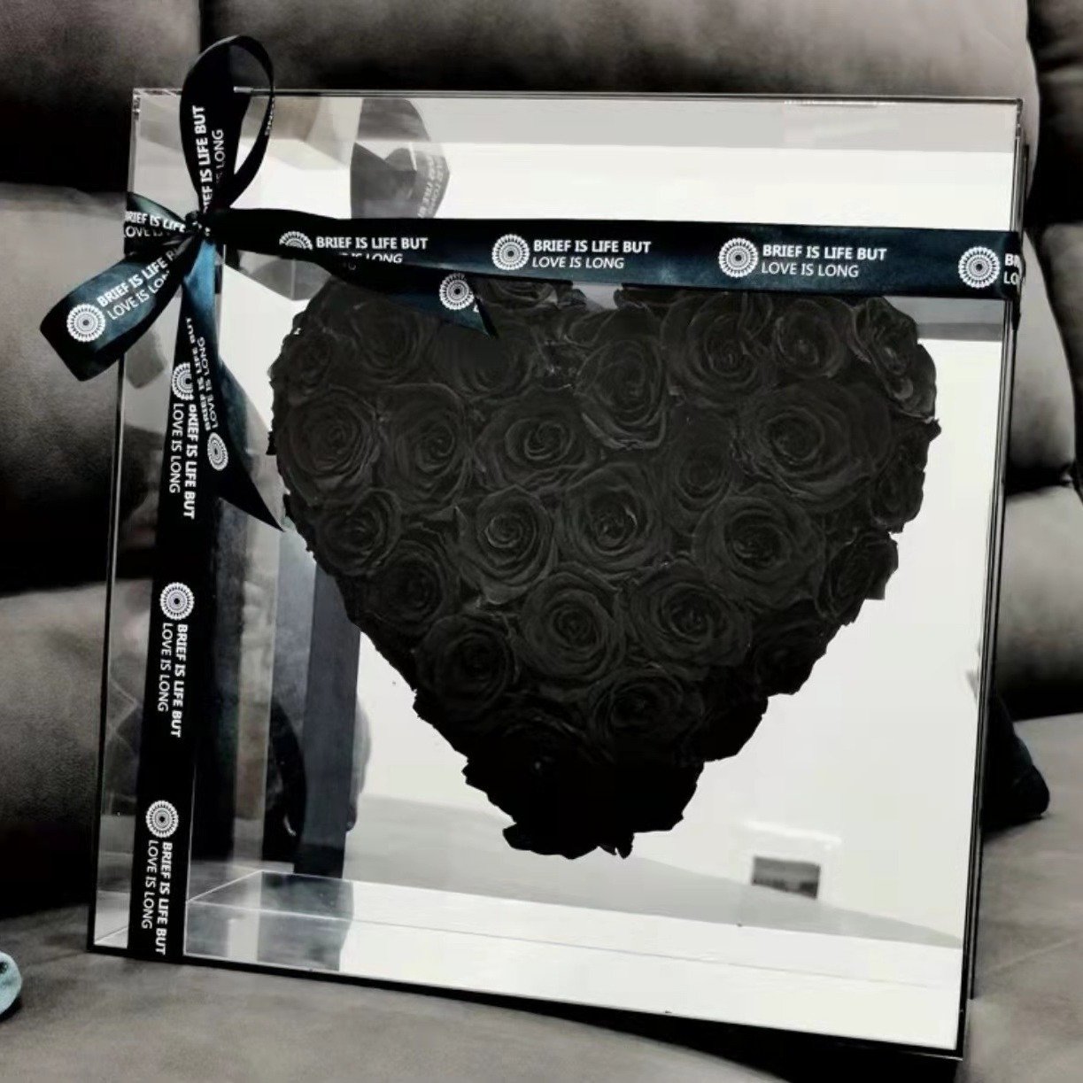 2024 New Luxury Forever Flower Valentine's Day Gift 3D Heart Shape Mirror Acrylic Gift Box Eternal Preserved Rose