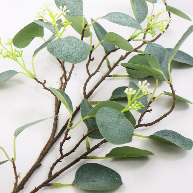 Wholesale 109cm Hot Selling Artificial Eucalyptus Leaves Preserved Flowers & Plants Decorative Wreaths