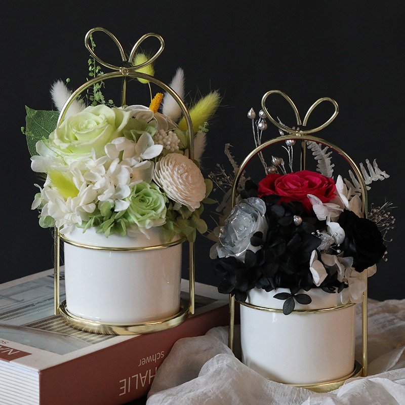 Insta-hot Home Decor Preserved Flower Basket For Valentine's Day Christmas Gift