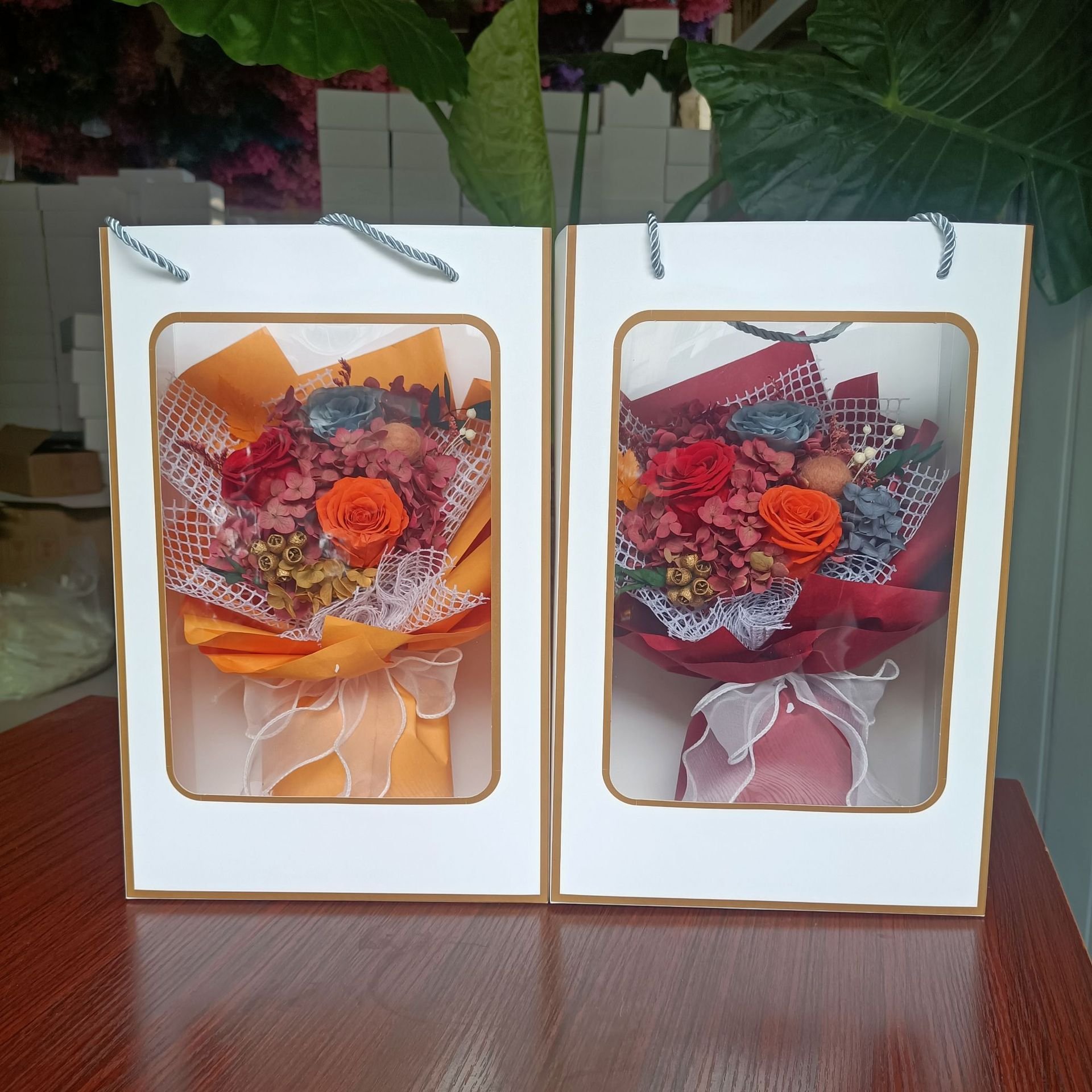2024 Hot Sale Bouquet Handmade Bouquet Preserved Rose Flower for Valentines's Day Gift
