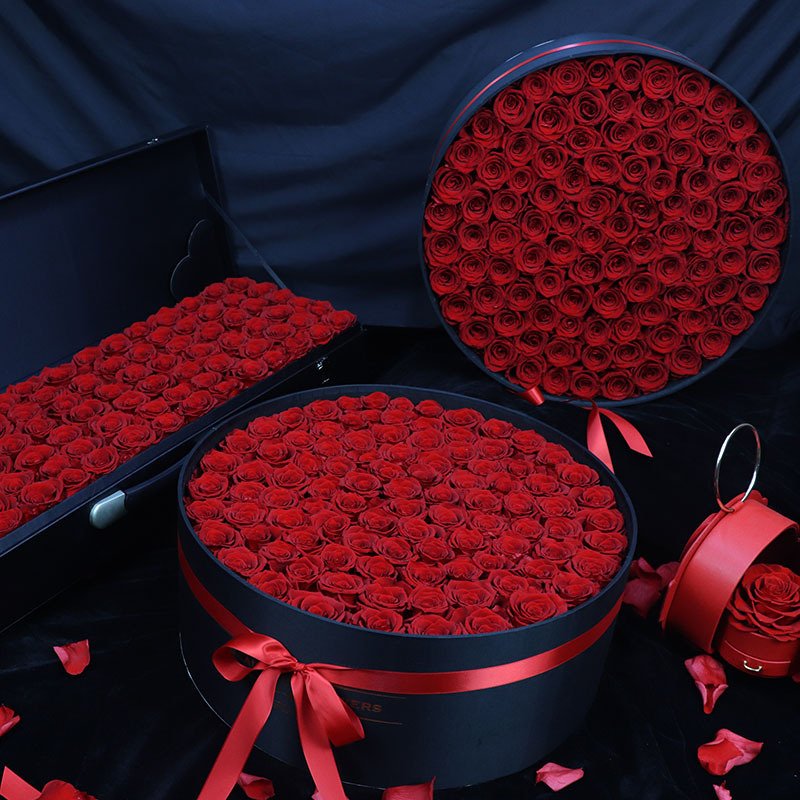 Luxurious gift for Valentines and Mothers day everlasting roses gifts preserved rose flower box eternity roses preserved