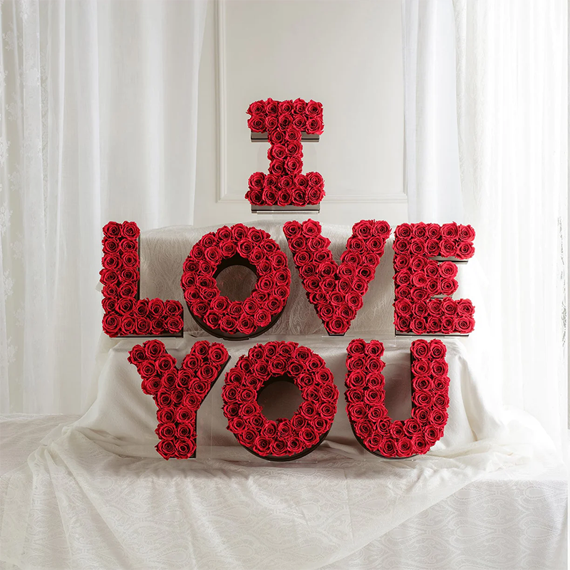 Luxurious gift for Valentines and Mothers day everlasting roses gifts preserved rose flower box eternity roses preserved
