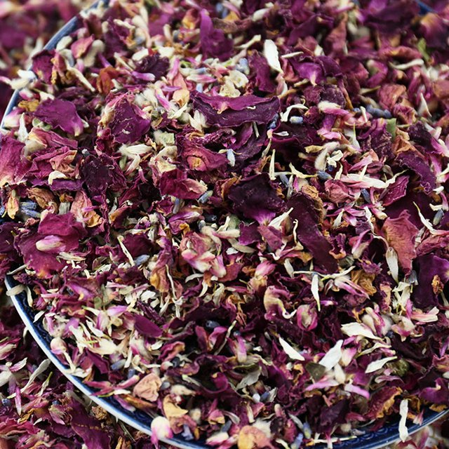 Organic Preserved Natural Dried Roses Elegant Confetti Flower Petals for Christmas Wedding Table Decoration