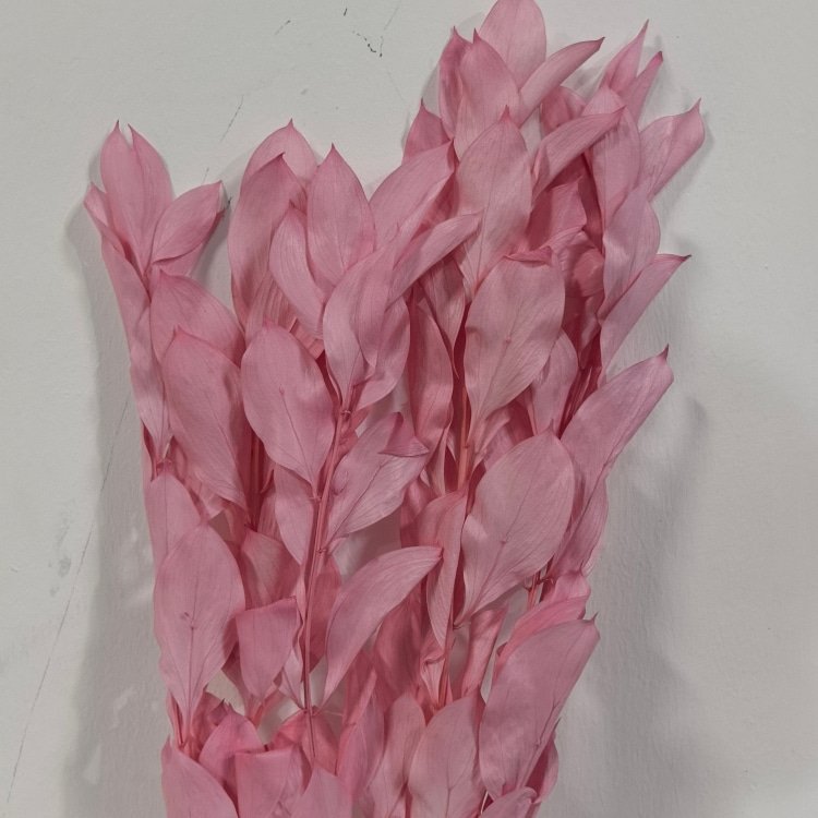 Preserved Artificial Lily Bamboo Flower for Home Office Decor Custom Size Good Quality Boxed for Christmas Wedding Mother's Day