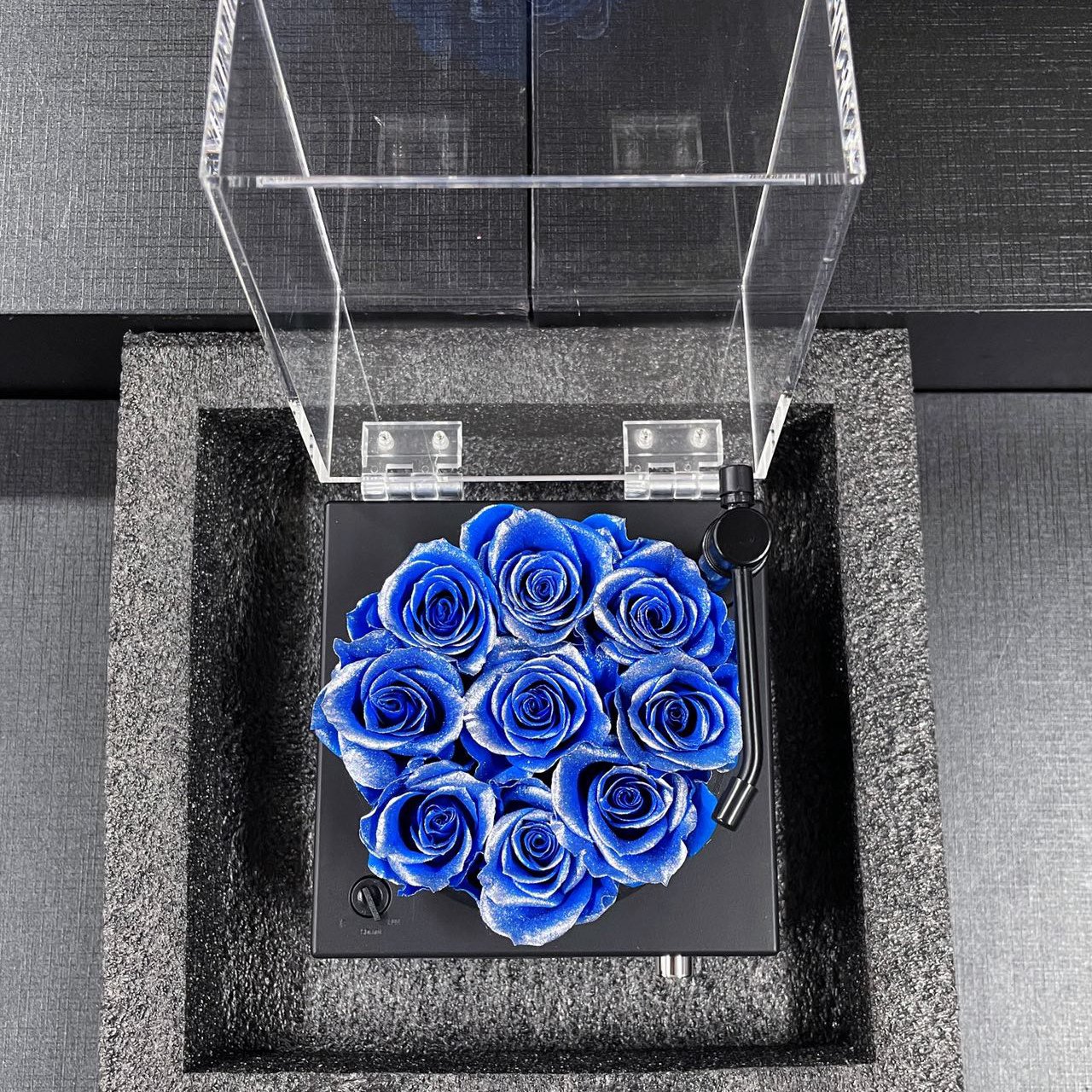 Elegant Birthday Gift Luxurious ornaments Everlasting Eternal rose Bluetooth Speaker Immortal Preserved Rose Flower Phonograph