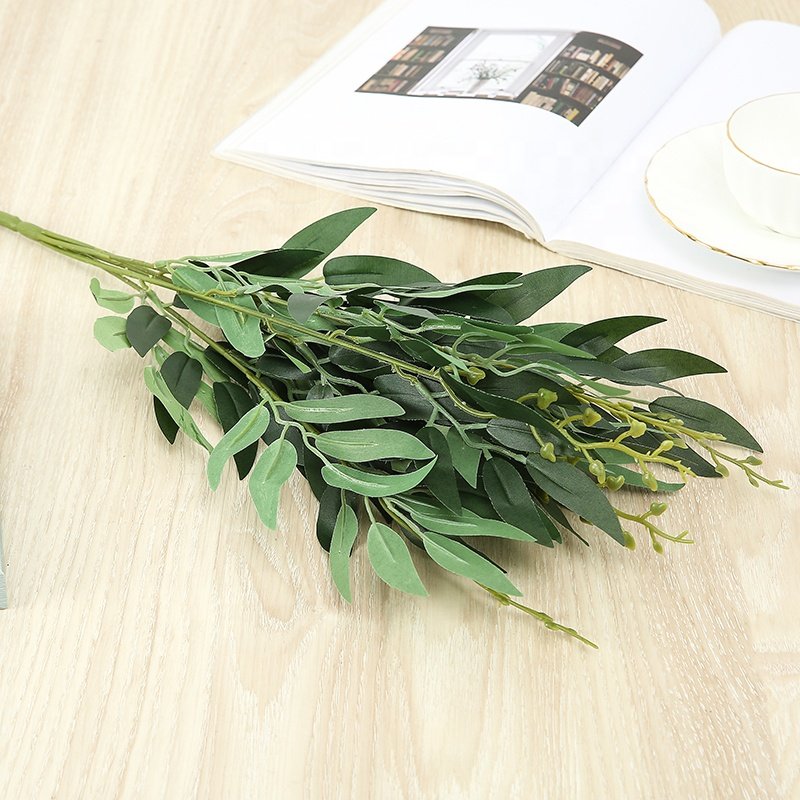 Wholesale Hot Selling Cheap Artificial Willow Branches Plastic Leaves Home Wedding Backdrop Decoration White Green
