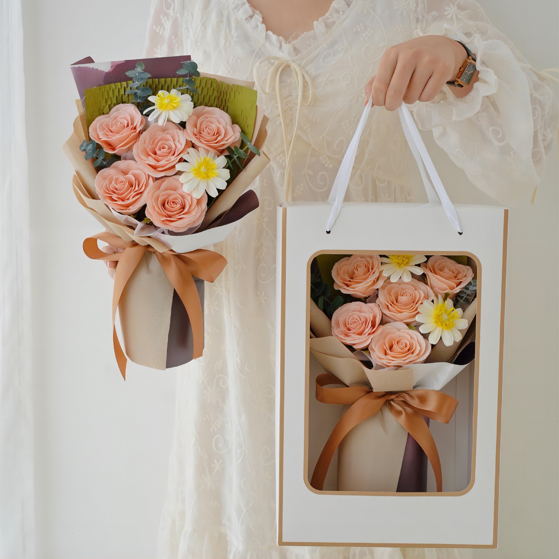 2024 Ins Factory Wholesale Preserved Flower Bouquet For Valentine 's Gift
