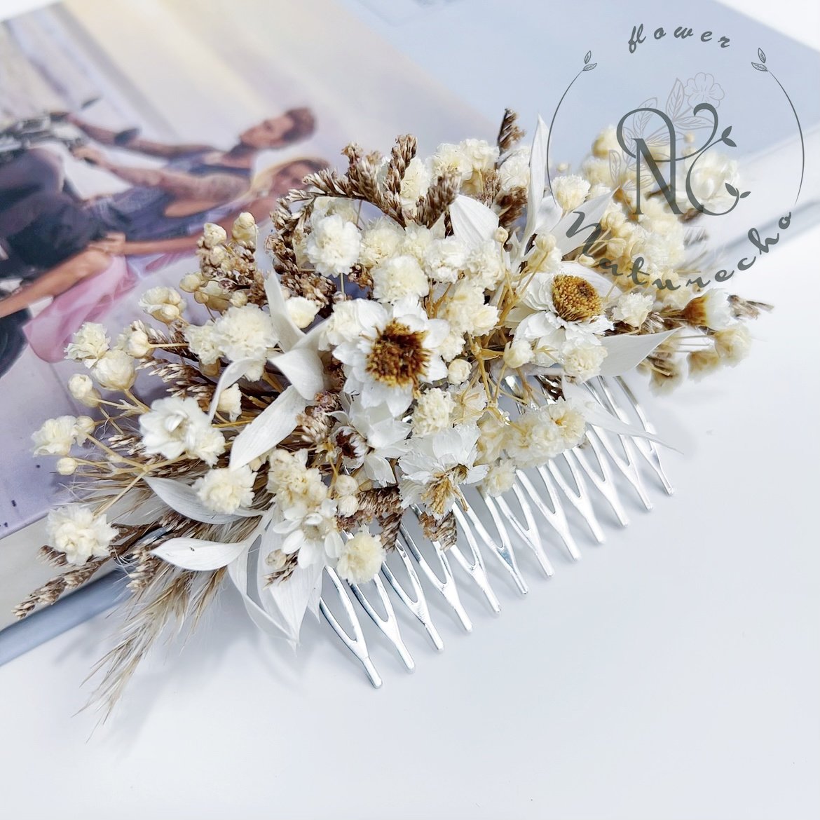 Colorful bridal comb dried flowers Summer wedding Preserved flower hair comb Bridal hair accessory Rustic wedding Flower hair