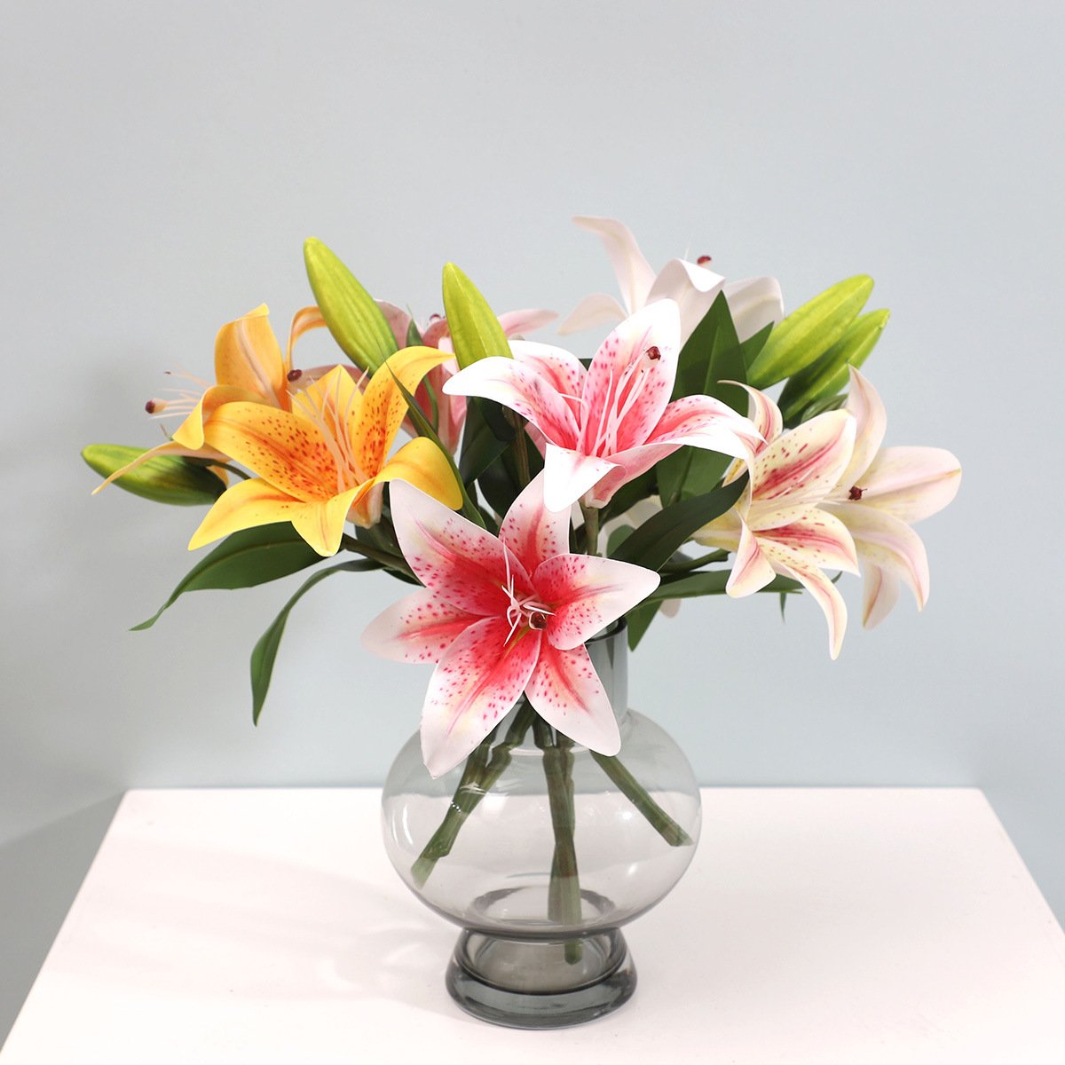 Artificial Flowers Wedding Home Decor Decorative Flowers Bouquet Lily With 3 Buds Flower
