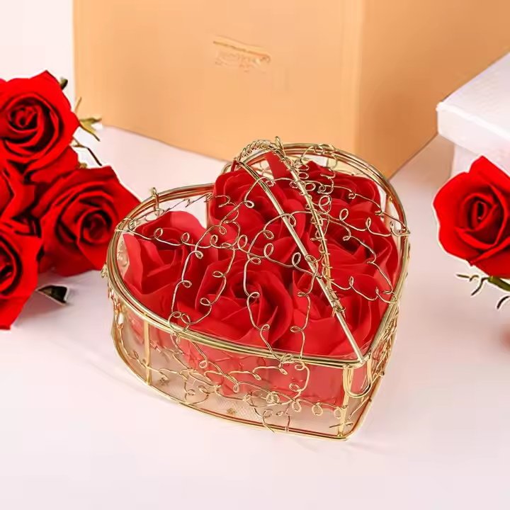 2025 Hot Selling Preserved Exclusive Soap Flower Valentines Day Gifts Saint Valentin San St Set Roses Box Gift