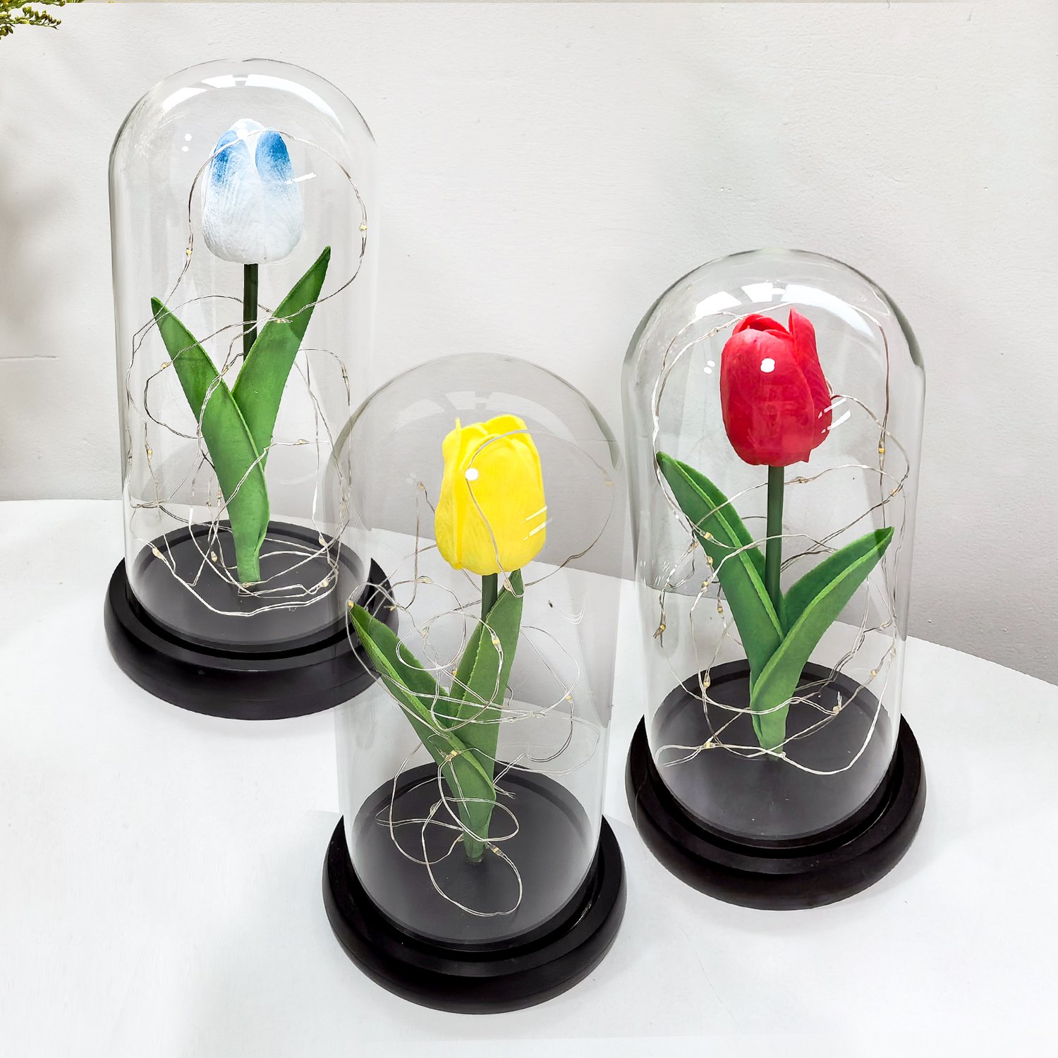 2024 Mother's Day Gift Forever Tulip Led Light String Preserved Artificial Tulip in Glass Dome Gifts for Mom Women