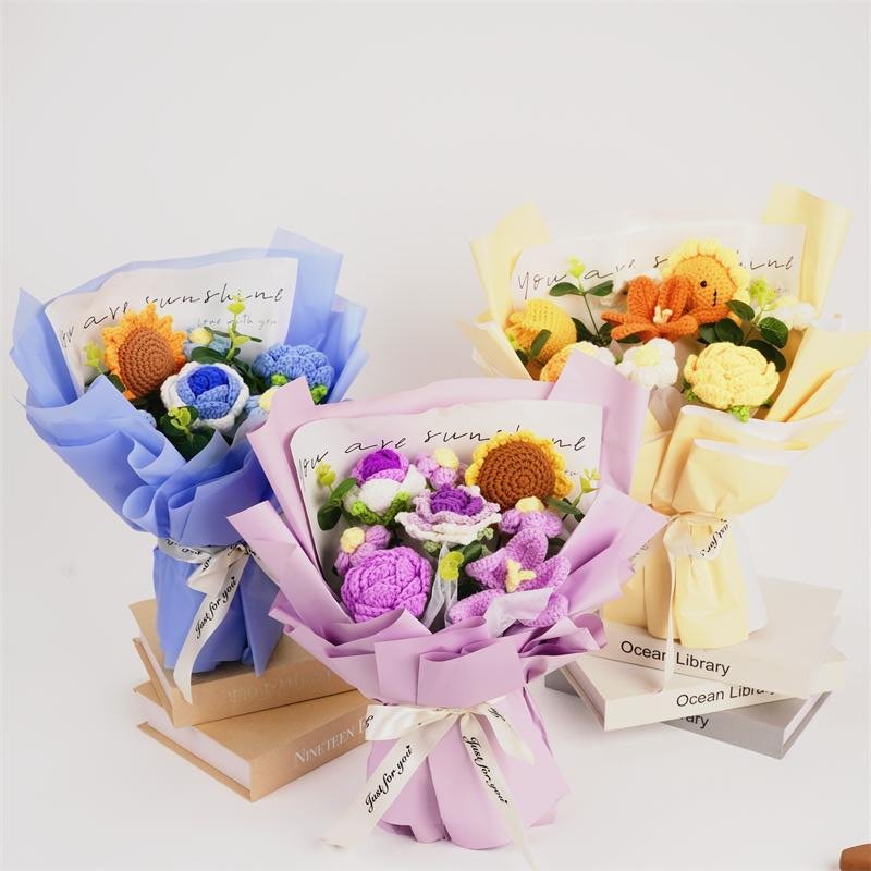 New creative gifts product 100% Handmade Crochet Bouquet Knitted Flowers Valentine Mother's Day Preserved Flowers Bouquet
