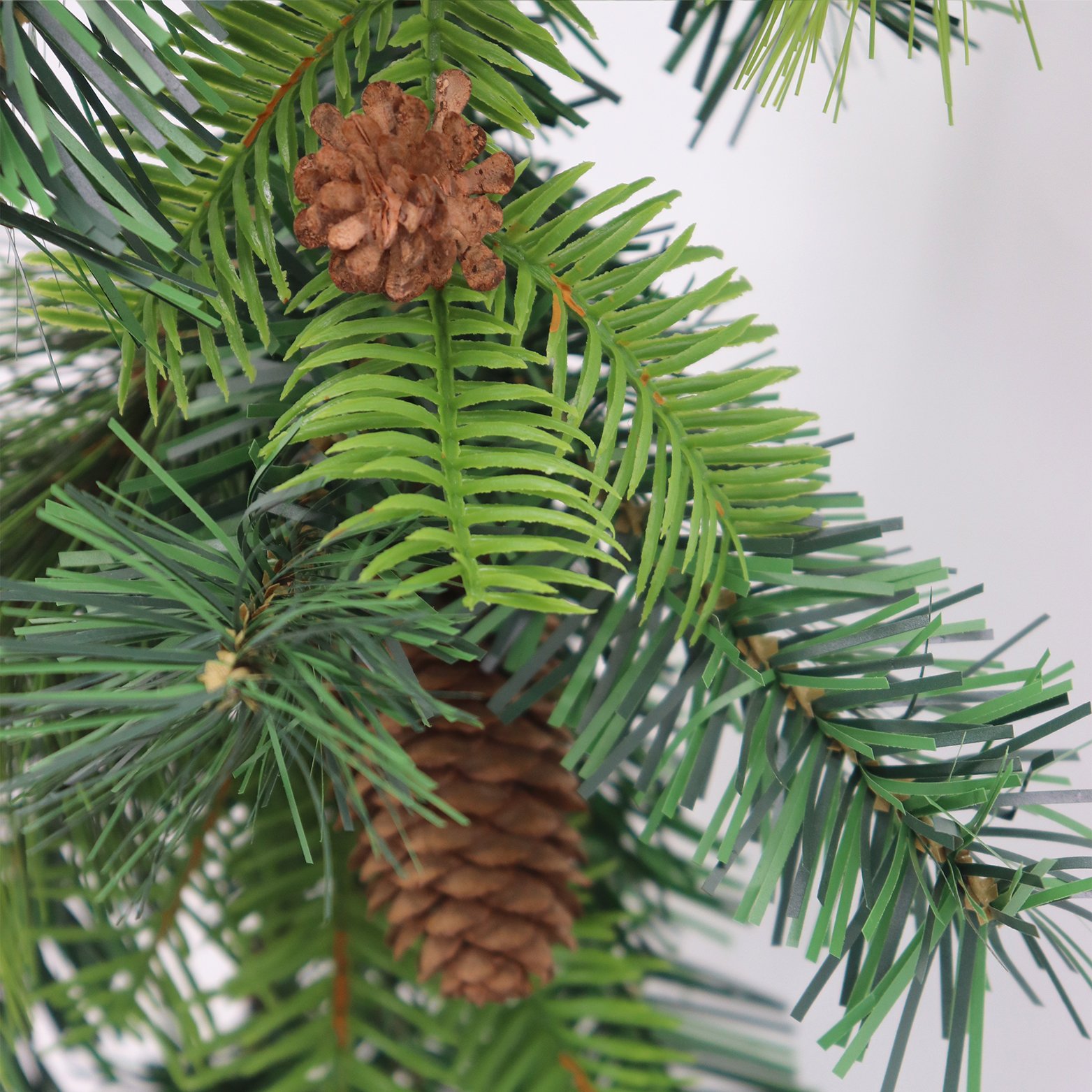 High Quality 153cm Fir Pine Needle Artificial Christmas Tree with Red Fruit Long Vine Preserved Flowers & Plants Greenery Decor