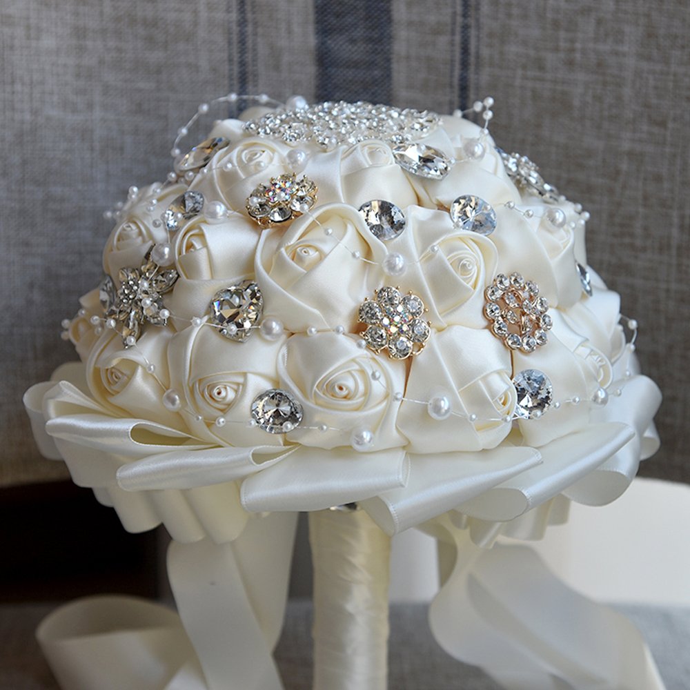 Romantic Wedding Bride Holding flower Bouquet Roses with Brooch Bouquets Handmade Satin Roses