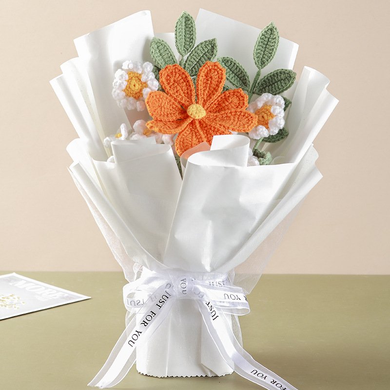 Wholesale Colorful Crochet Knitted Carnation Flowers for Home Accessories Amigurumi Kitting Flower Bouquet Mother Day Gifts