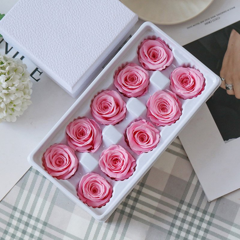 Factory Wholesale Romantic Valentine's Day Rose Head 21 Paper with Logo Gift Box Packaging 4-5cm Preserved Rose