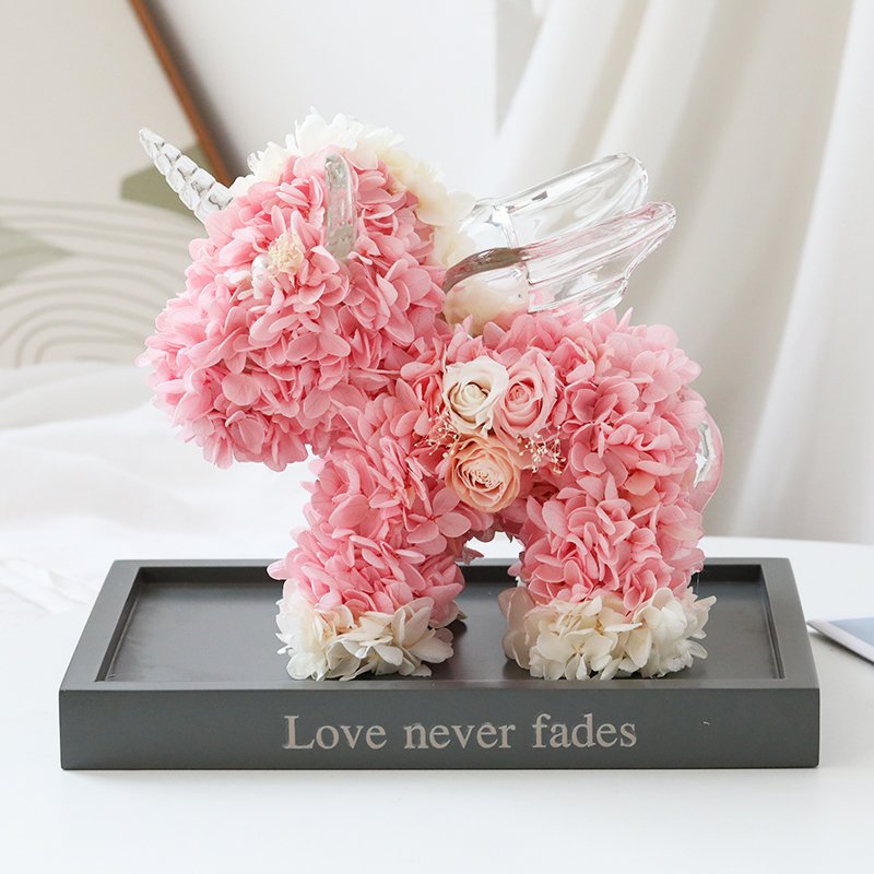 Wholesale Unicorn eternal flower rose bear preserved rose flower gift box unicorn with acrylic box for Valentines day gift