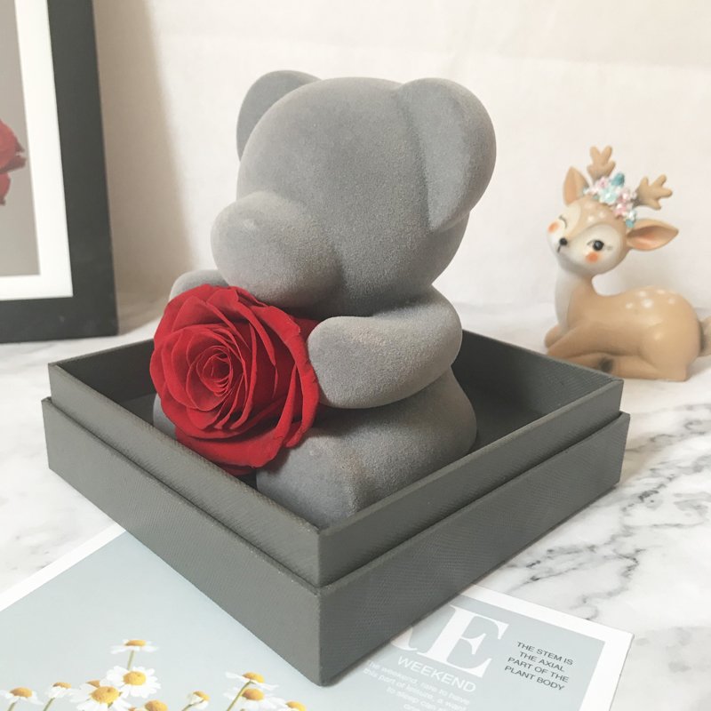 Summer flora new style wholesale decorative flowers preserved rose bear as gift box