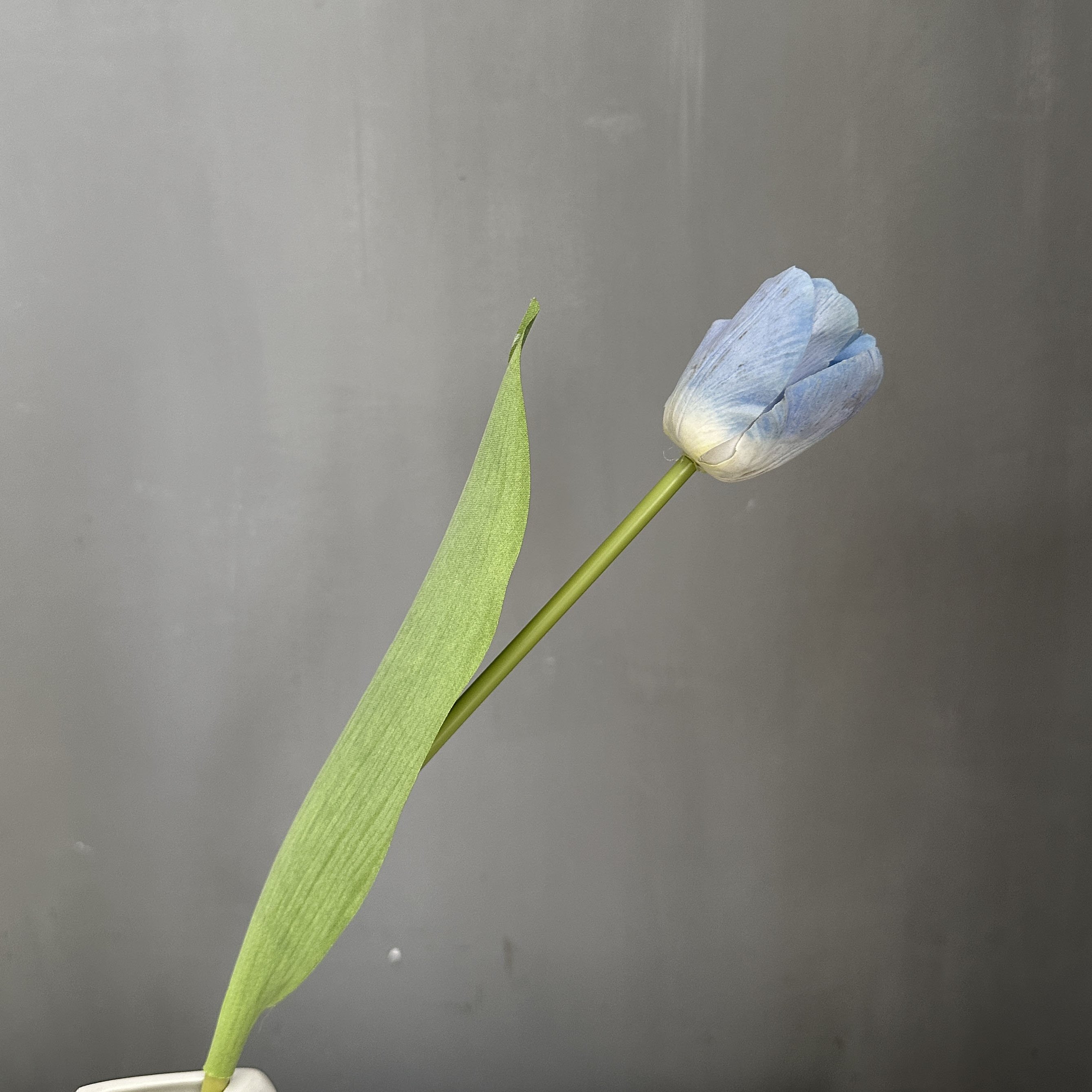 T-YJX Real Touch Artificial Flower Silk Tulip for Home Garden Wedding Party Decoration Table Centerpieces