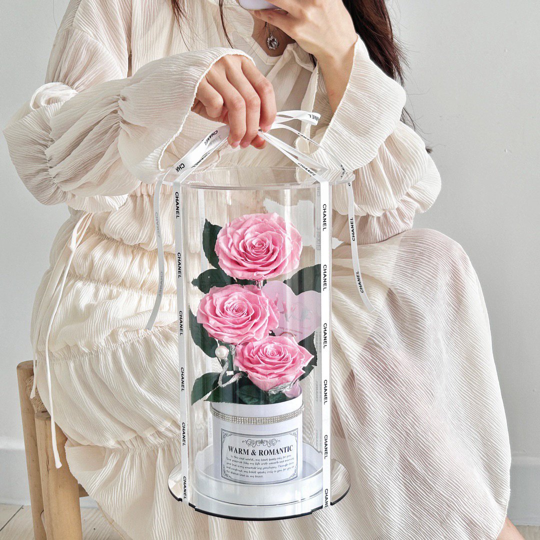 OEM Hot selling Mother's day gift items eternal flower preserved flower roses In Glass Dome