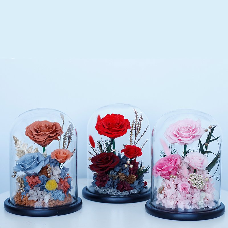 High quality Handmade Eternal Flower Preserved Rose In Glass Dome For Decoration And As a Gift