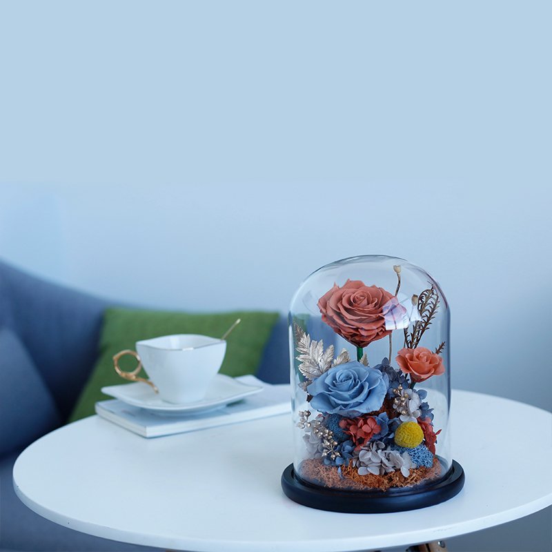 High quality Handmade Eternal Flower Preserved Rose In Glass Dome For Decoration And As a Gift