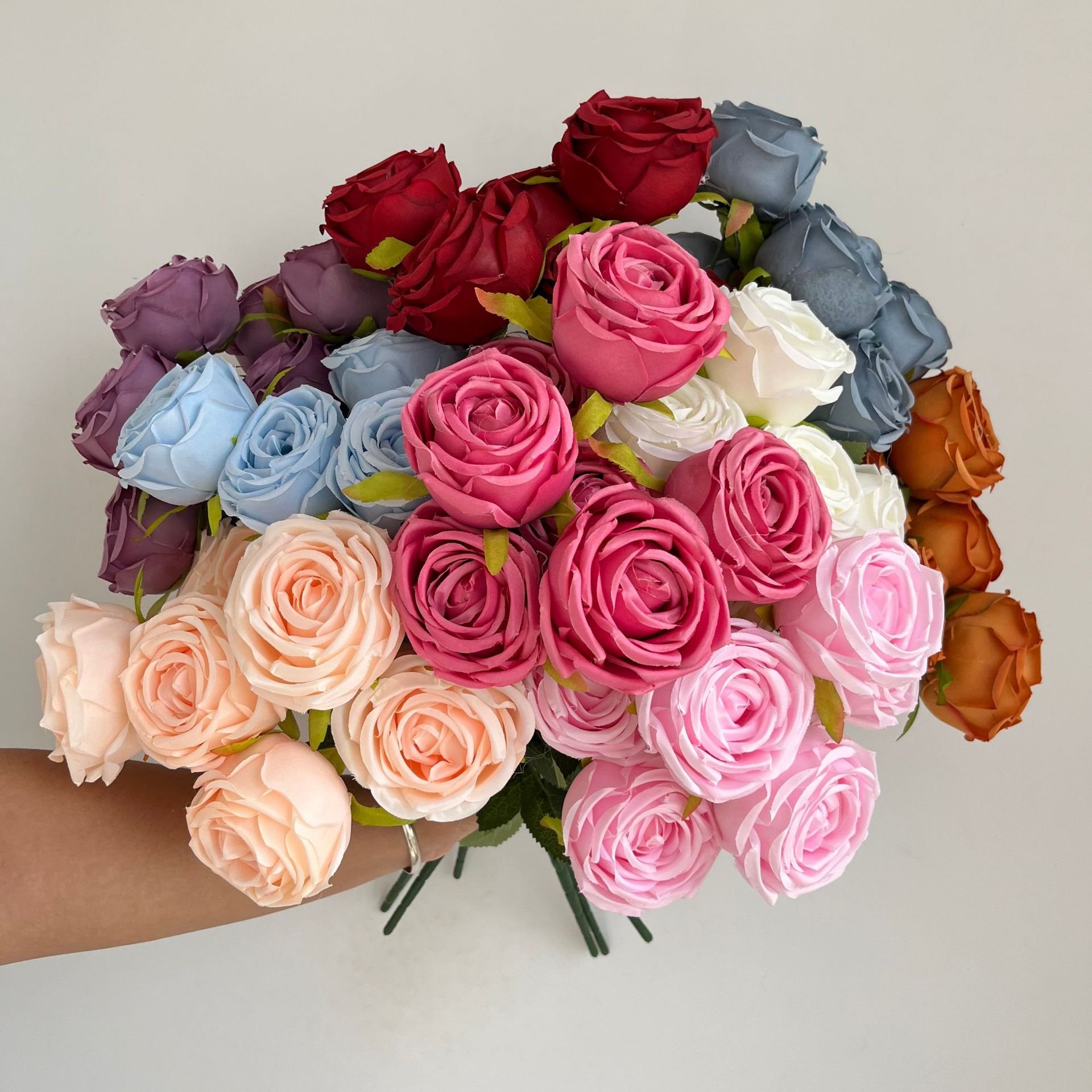 Fully Stocked Centerpiece Flower Artificial Flowers Flower Heads 7 Head Bunch Preserved Wedding Roses