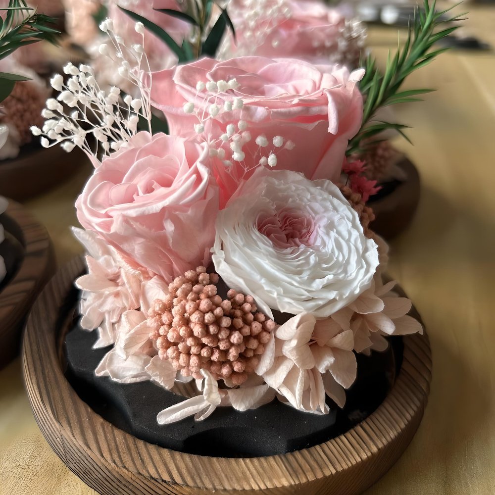 Glass dome with glowing who wholesale romantic Valentines gift preserved rose flower