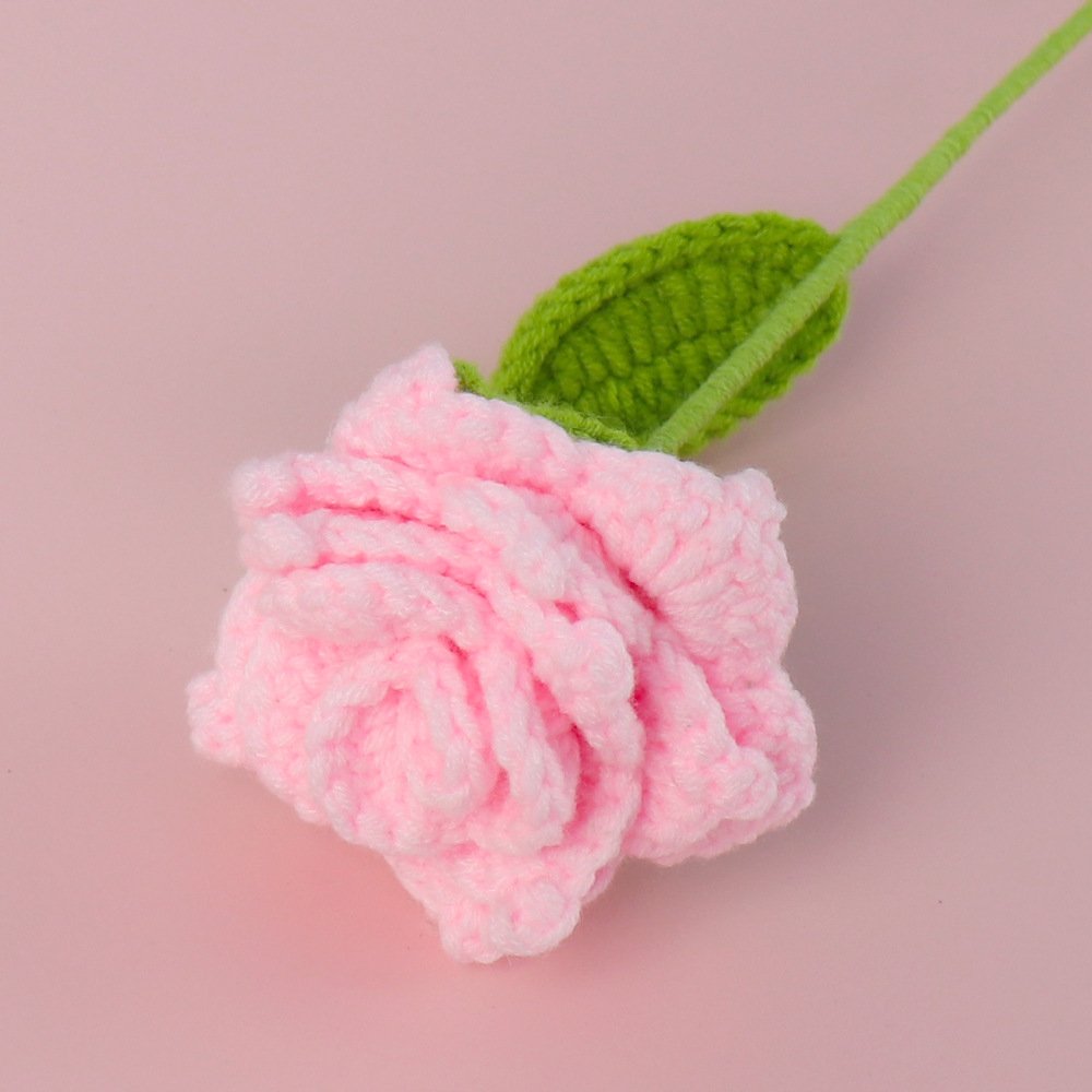 2024 Wholesale Wool Red Knit Roses Flower Preserved Rose Flower Wedding Valentine's Day Mothers Day Gifts Crochet Flower Rose