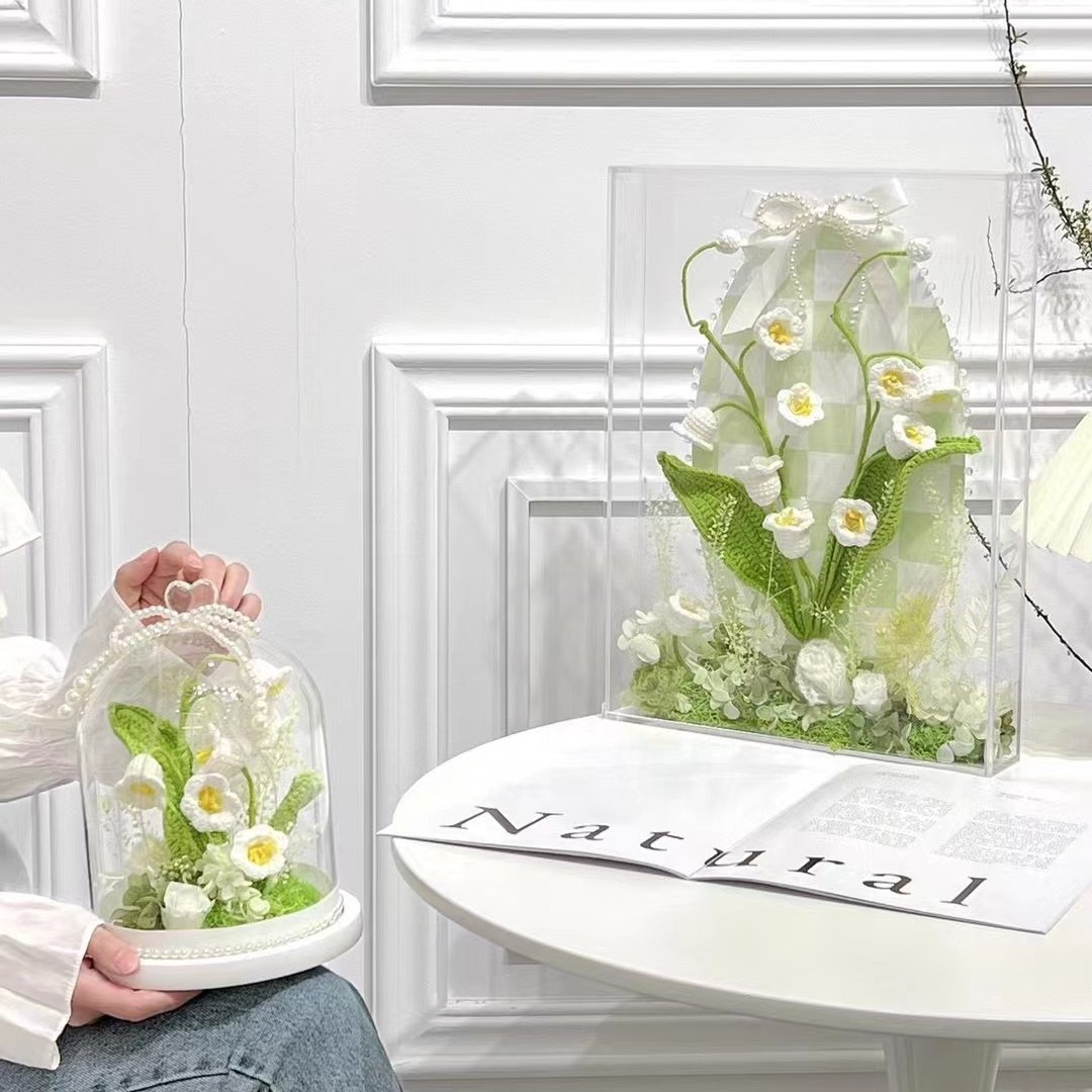 2022 hot sell Customized Flowers in Glass eternal flower glass box handcrafted eternal flower rose