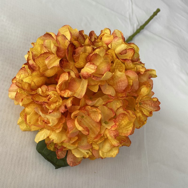 Y-H168 Wholesale Hydrangea Artificial Flowers Autumn Flower Silk Hydrangea Flowers Wedding Red Blue White Artificial Hydrangea