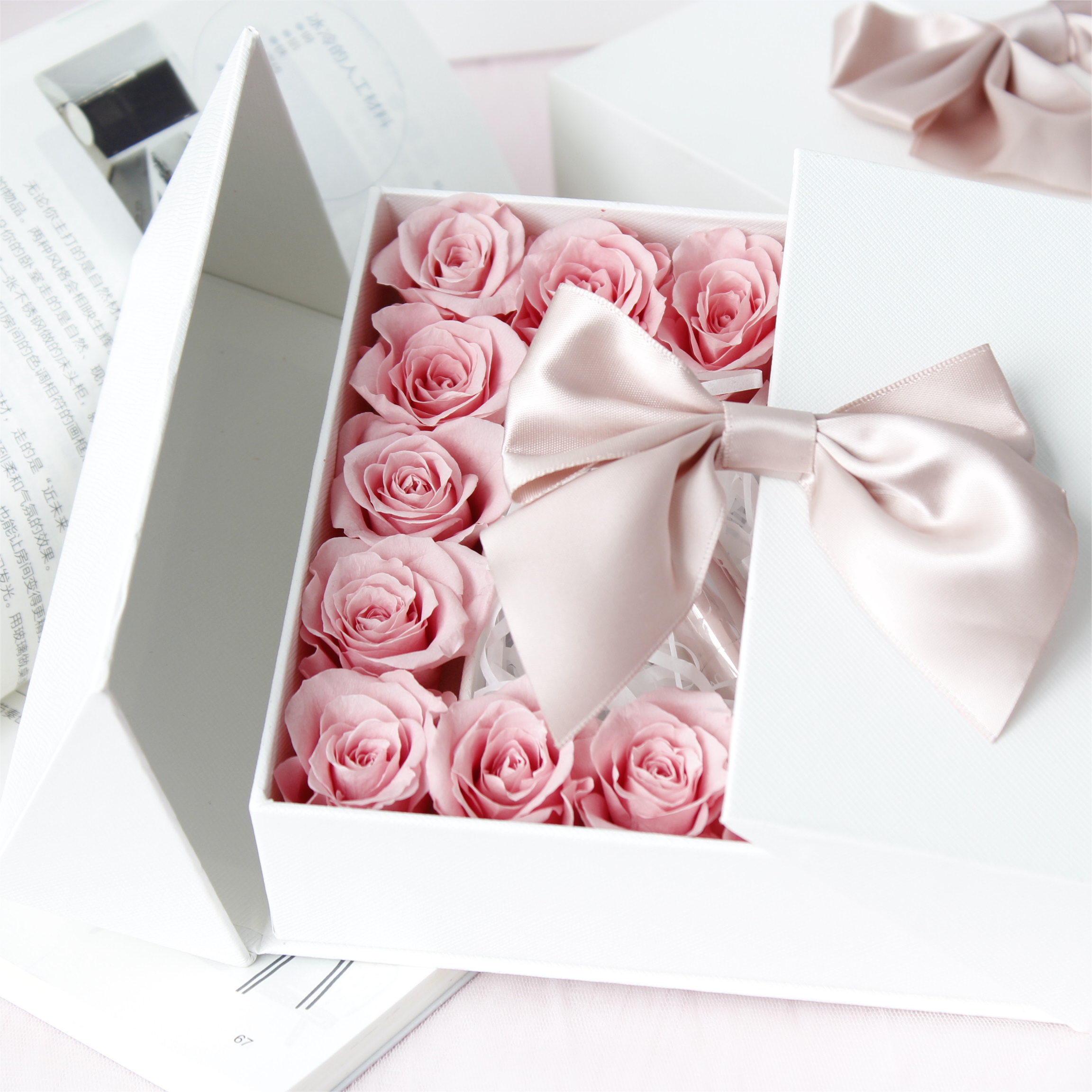 Lovebay Valentines Mother Day Forever Eternal Rose Preserved Rose Flowers In a Box Real Preserved Roses Jewelry Box Gift Set