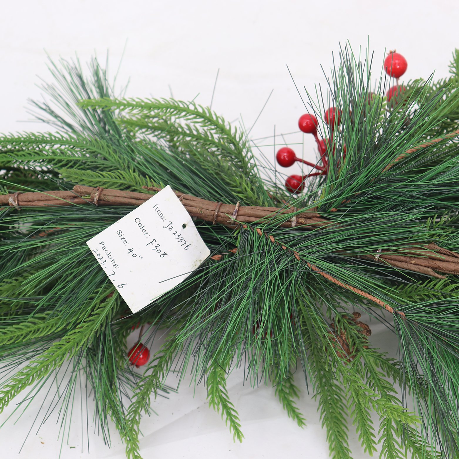 High Quality Wall Hanging Christmas Decoration 102cm Artificial Cryptomeria Fortunei Pine Needles Red Christmas Horn Pine Cones