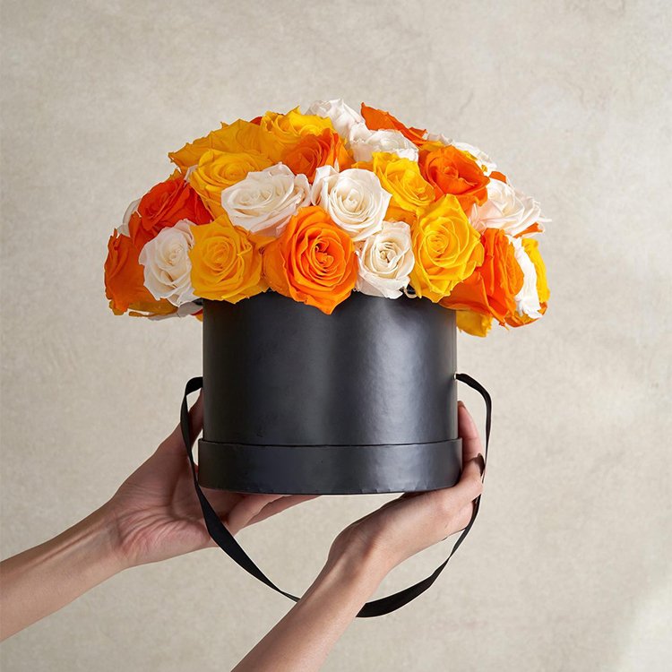 2024 Best Selling Eternal Roses Luxury Valentine'S Day Gift Preserved Rose Box Customization Birthday Gift Flower Roses Box