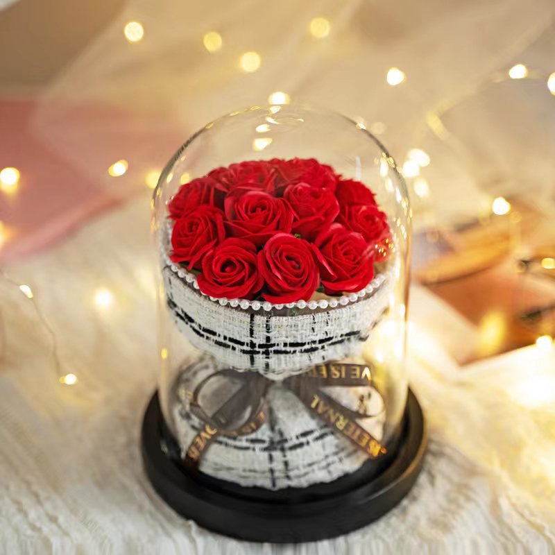 Full sky star dry flower glass cover bouquet packaging Valentine's Day graduation gift to girlfriend rose immortal flower orname