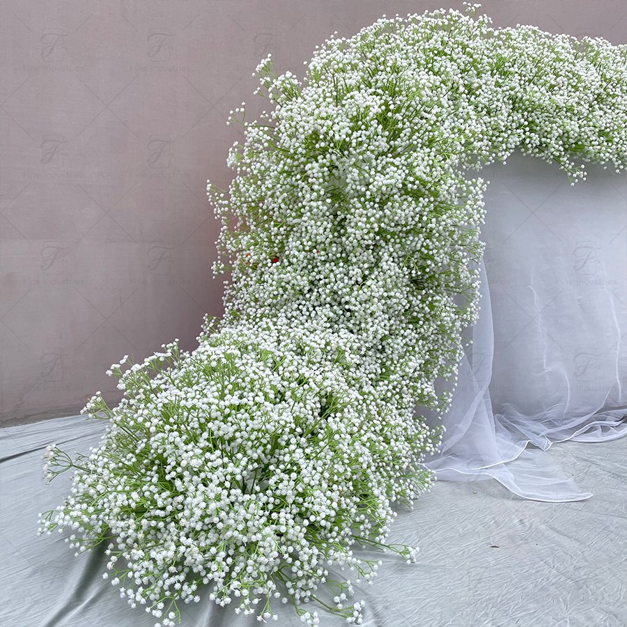 Factory Customized Artificial Table Runner Babysbreath Flower Rows Wedding Table Centerpiece