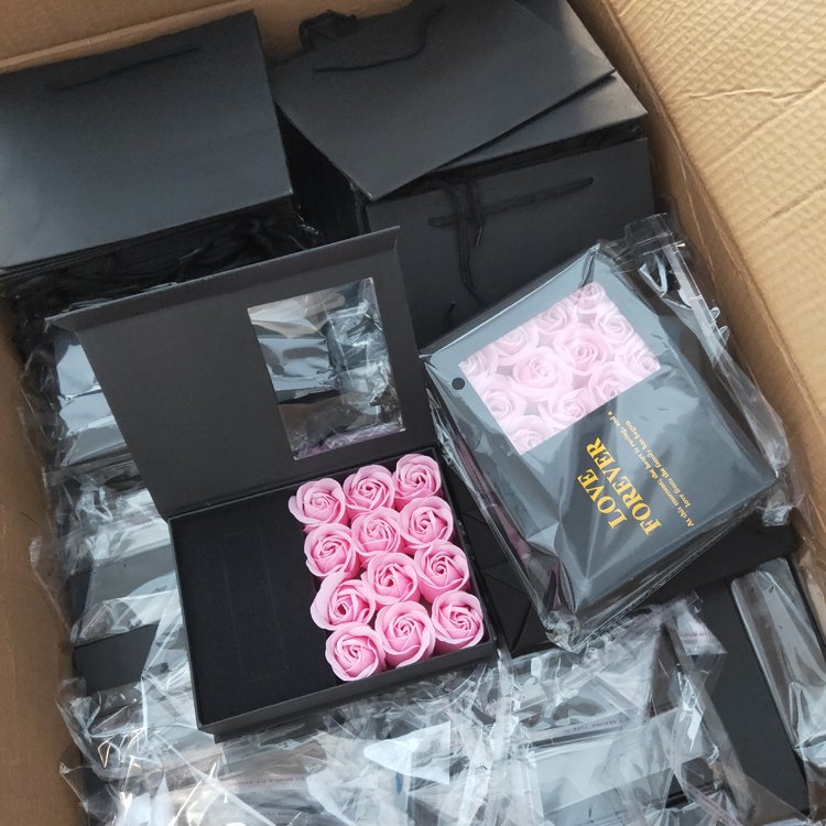 Cheap Preserved Rose Box Gifts Set Forever Long Lasting Rose Eternal Flower in Square Box for Christmas Festival