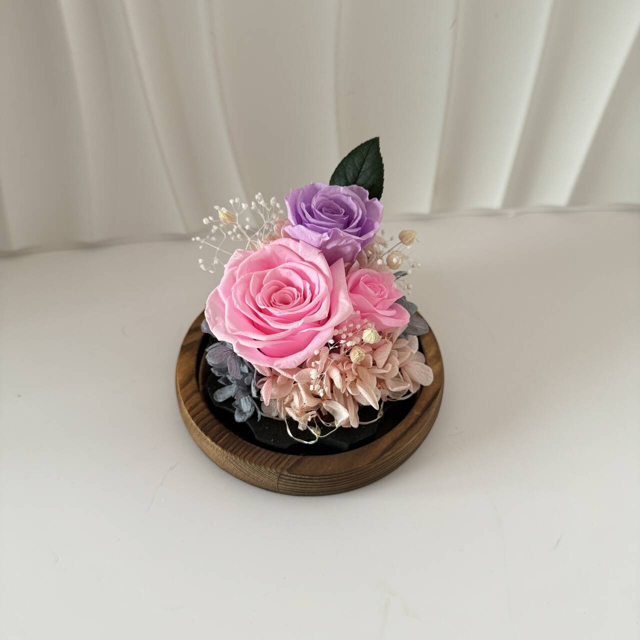 Wholesale Rose Eternal Flowers Rose Gift Boxes Decorative Preserved Flowers in Glass Dome Eternal Roses With Light